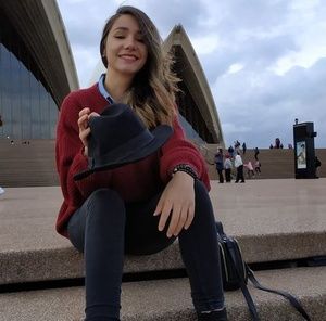 Meet your Posher, Juliana